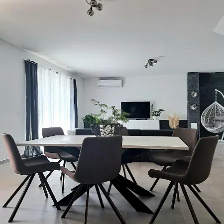 Villa Rita-2